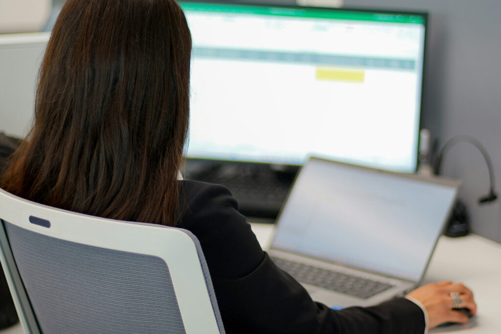 D&eacute;couvrez notre comparaison d&eacute;taill&eacute;e entre Power BI et Excel pour identifier quel outil de visualisation de donn&eacute;es convient le mieux &agrave; vos besoins professionnels.