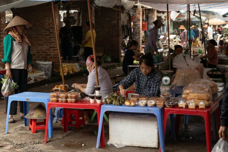 Atomicité du marché définition simple, — marché avec de nombreux petits vendeurs