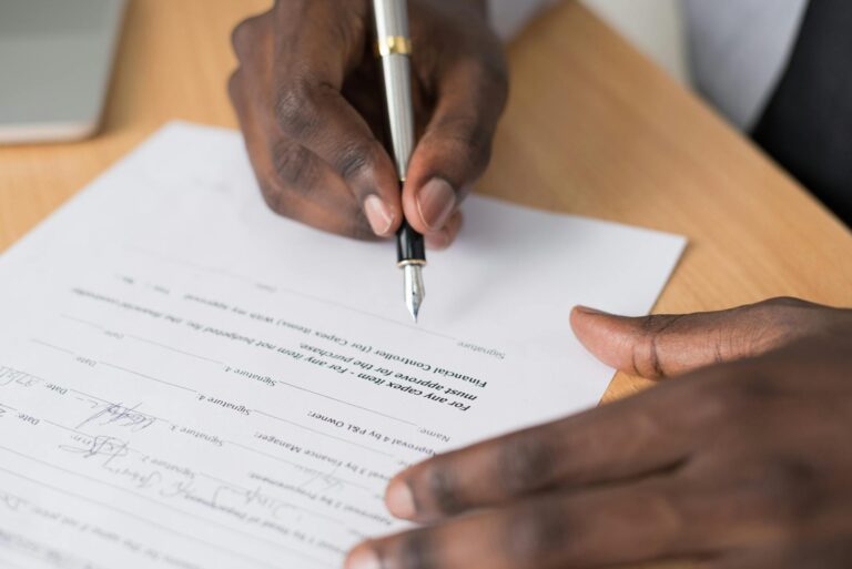 Exemple de CGV pour prestation — signature d'un contrat commercial