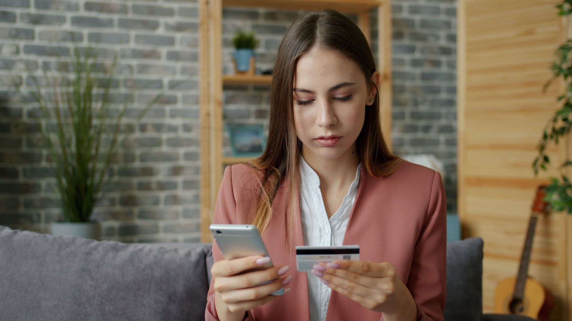 Carte de visite virtuelle gratuite — carte de visite numérique application smartphone