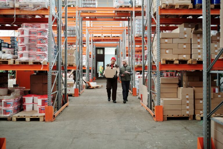 Comment peut-on optimiser une chaîne — gestion logistique chaîne d'approvisionnement entrepôt