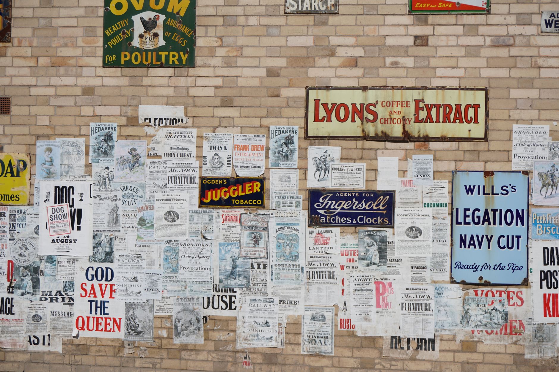 Livre sur la publicité les — affiches publicitaires vintage créativité