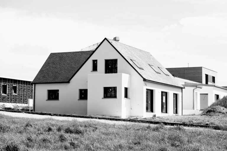 Acheter une maison construite par — Acheter une maison construite par un particulier : ce que vous devez vérifier avant de signer